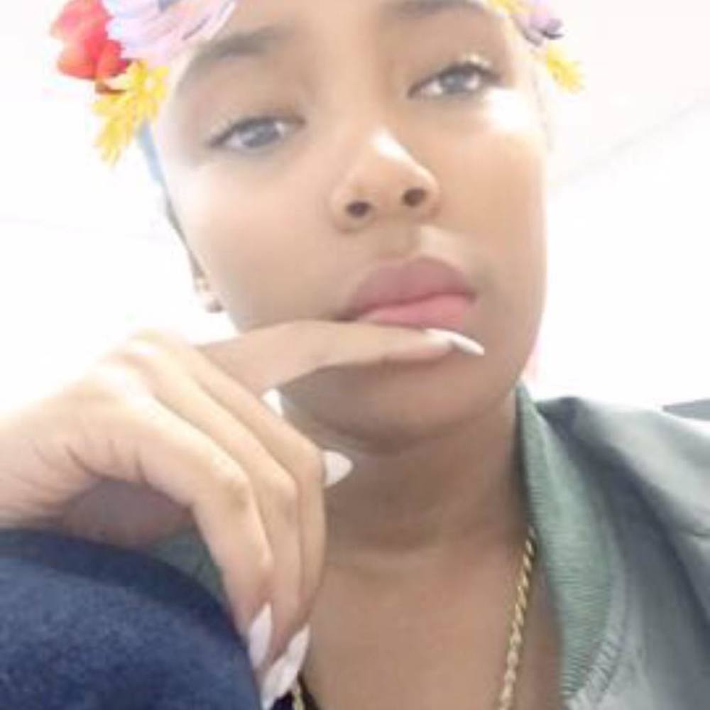 Meet your Posher, Jahnora